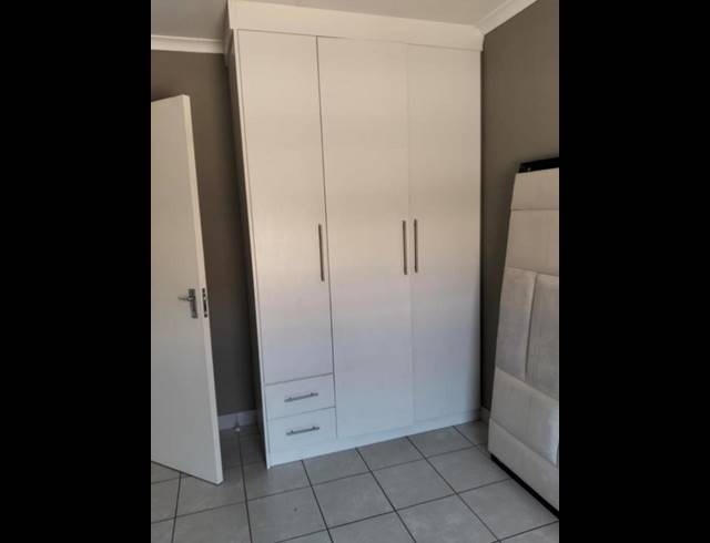 2 BEDROOM TOWNHOUSE FOR SALE IN DAWN PARK EXT